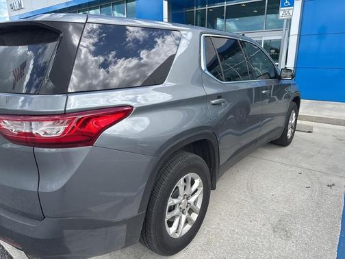 2020 Chevrolet Traverse LS