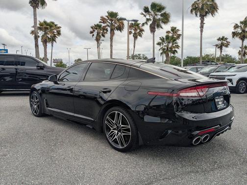 2022 Kia Stinger GT1