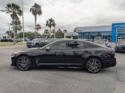 2022 Kia Stinger GT1