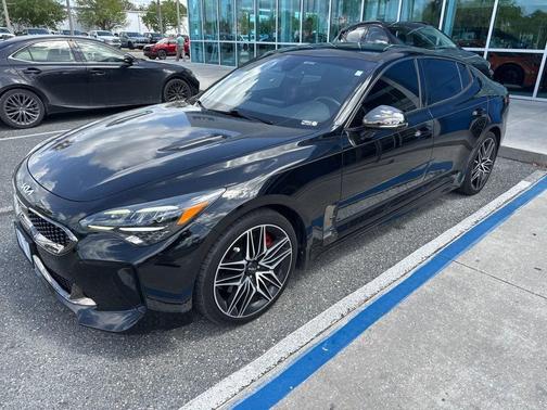 Aurora Black 2022 Kia Stinger GT1
