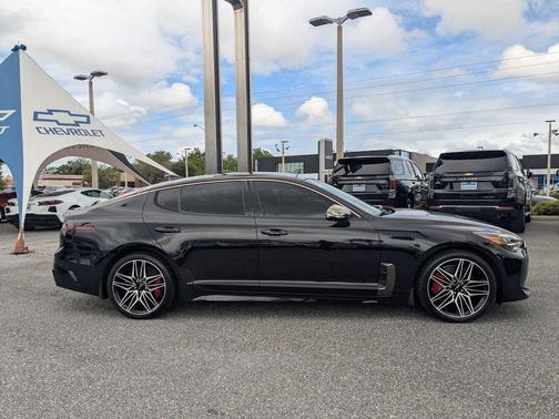 2022 Kia Stinger GT1