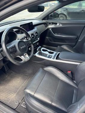 Aurora Black 2022 Kia Stinger GT1