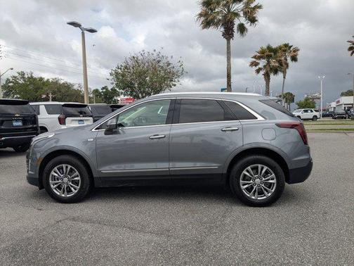 Steel Metallic 2021 Cadillac XT5 Premium Luxury