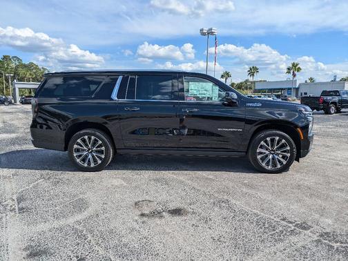 2025 Chevrolet Suburban High Country