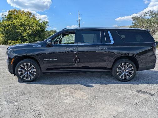 2025 Chevrolet Suburban High Country