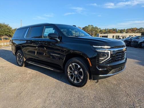 2026 Chevrolet Suburban LS