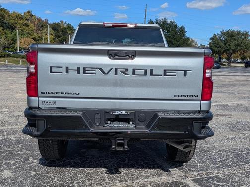 2026 Chevrolet Silverado 2500 Custom