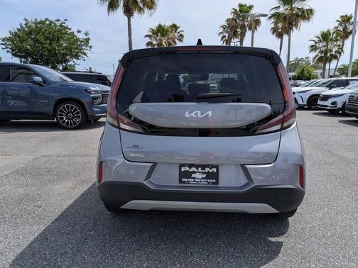 Steel Gray 2023 Kia Soul LX