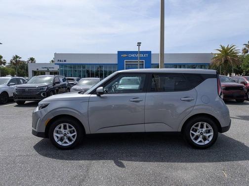 Steel Gray 2023 Kia Soul LX