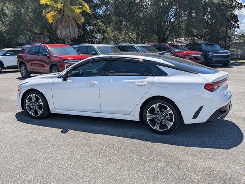 2024 Kia K5 EX