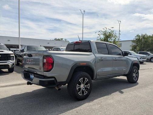 Sterling 2025 GMC Canyon AT4