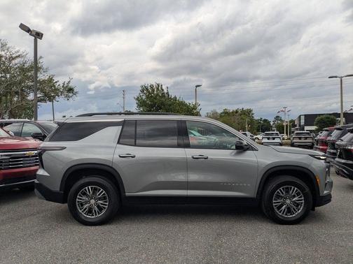 Gray 2026 Chevrolet Traverse LT