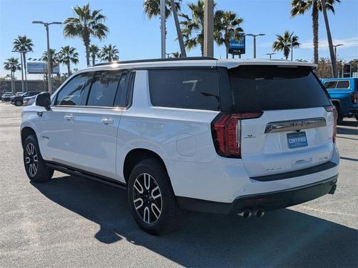 2024 GMC Yukon XL AT4