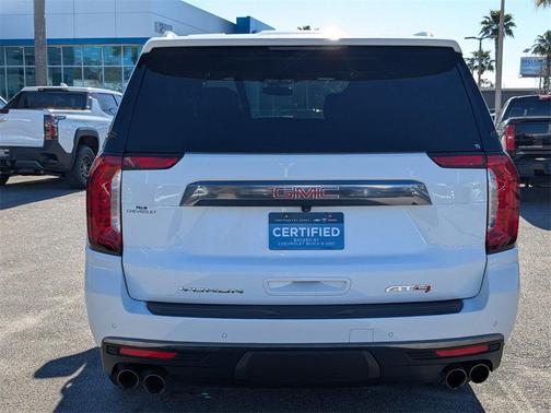 2024 GMC Yukon XL AT4