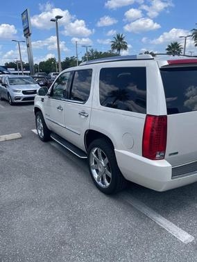 2012 Cadillac Escalade Luxury