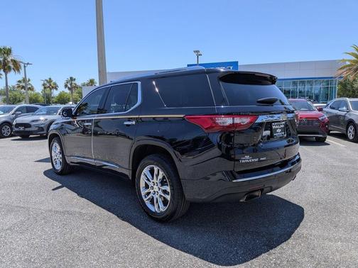 Midnight Blue Metallic 2020 Chevrolet Traverse High Country