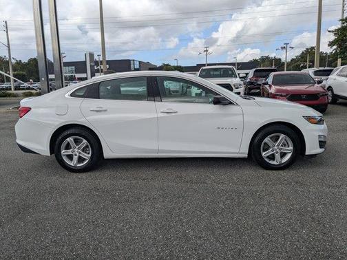 2022 Chevrolet Malibu 1LS