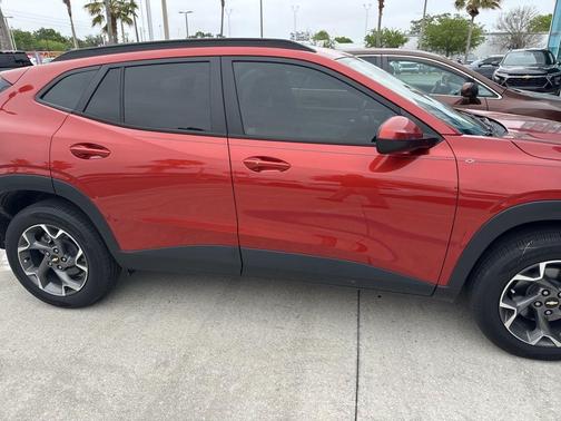 2024 Chevrolet Trax LT