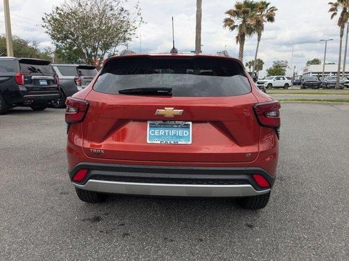 Cayenne Orange Metallic 2024 Chevrolet Trax LT