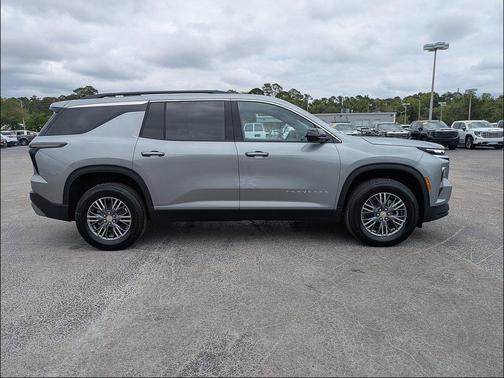 Gray 2026 Chevrolet Traverse LT