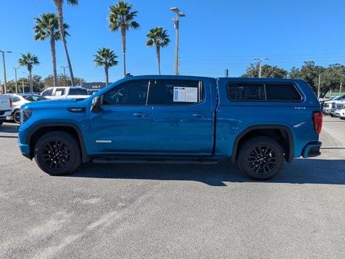 2023 GMC Sierra 1500 Elevation