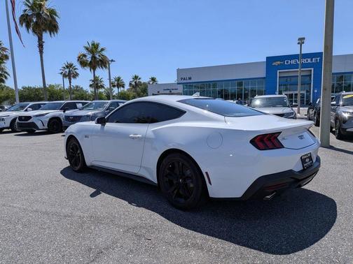 Oxford White 2024 Ford Mustang GT