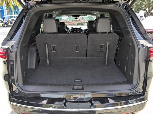 2022 Chevrolet Traverse Premier