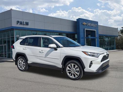 2023 Toyota RAV4 XLE Premium