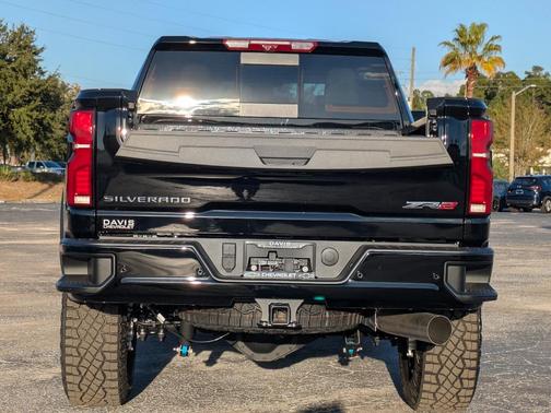 2026 Chevrolet Silverado 2500 ZR2