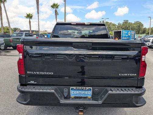 2023 Chevrolet Silverado 1500 Custom