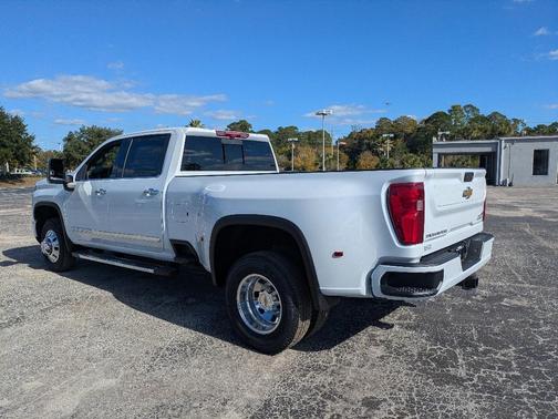 2026 Chevrolet Silverado 3500 High Country