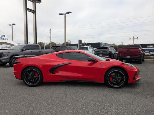 2025 Chevrolet Corvette Stingray w/2LT