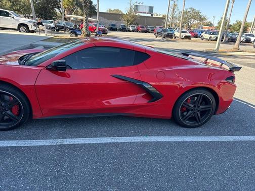2025 Chevrolet Corvette Stingray w/2LT