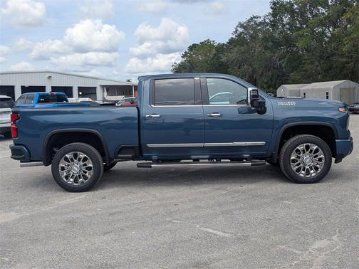 2025 Chevrolet Silverado 2500 High Country