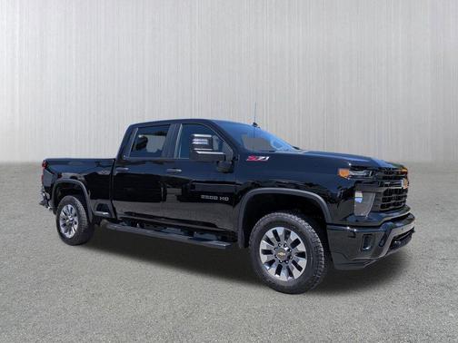 Black 2026 Chevrolet Silverado 2500 Custom