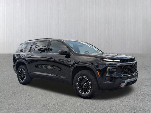 Black 2026 Chevrolet Traverse Z71