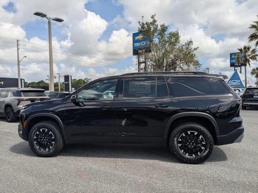 Black 2026 Chevrolet Traverse Z71