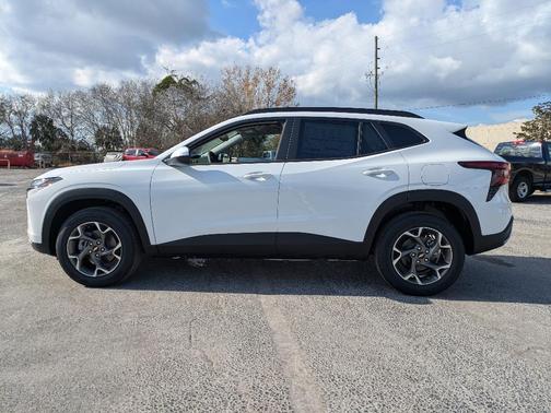 White 2026 Chevrolet Trax LT