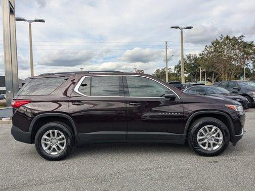 2021 Chevrolet Traverse LT Leather