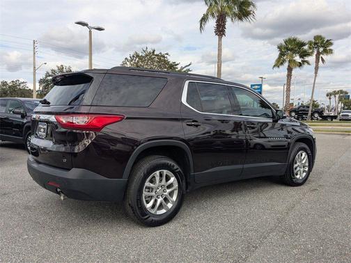 2021 Chevrolet Traverse LT Leather