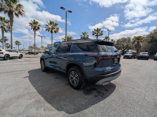 Blue 2026 Chevrolet Traverse LT