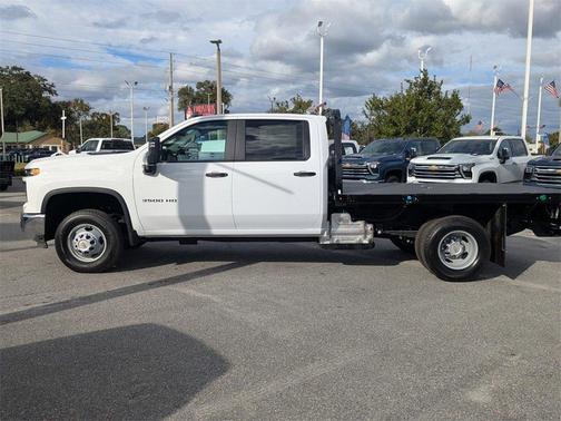 2025 Chevrolet Silverado 3500 WT