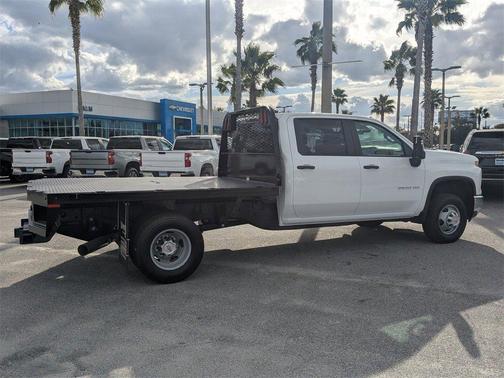 2025 Chevrolet Silverado 3500 WT