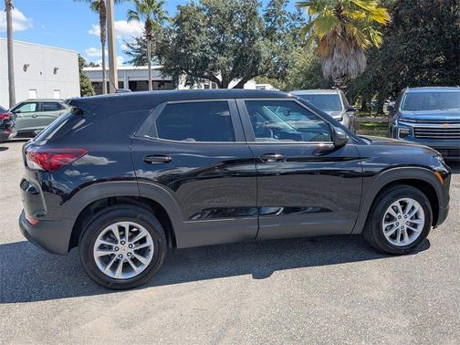 2024 Chevrolet Trailblazer LS