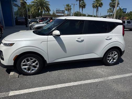 2022 Kia Soul LX