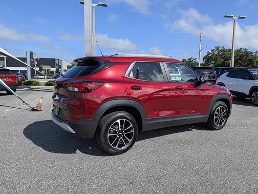 Red 2025 Chevrolet Trailblazer LT