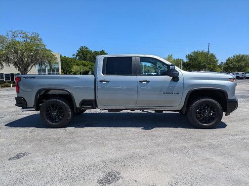 2025 Chevrolet Silverado 2500 Custom