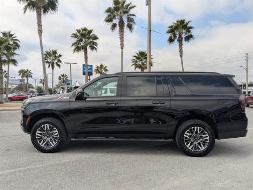 2025 Chevrolet Suburban Z71