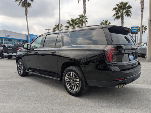 2025 Chevrolet Suburban Z71