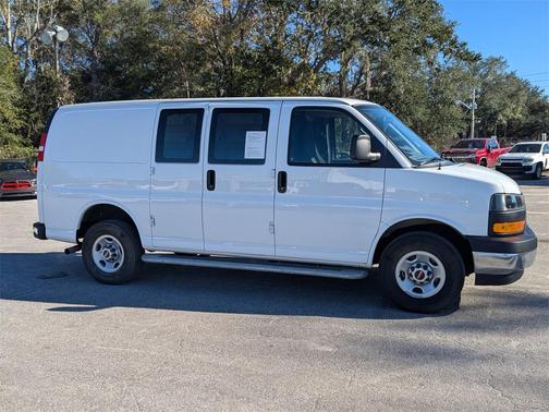 2024 GMC Savana 2500 Work Van